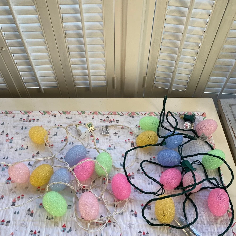 2 lighted colored egg garlands